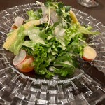 リストランテ ミヤモッシモ - ミックスサラダ　2人で1皿シェアでぴったり