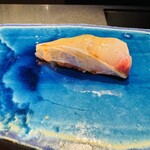 鮨shizuku 西天満 - 縞鯵