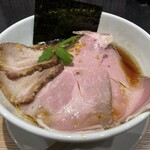 なにわ麺次郎 雅 - 特製地鶏だし醤油らーめん