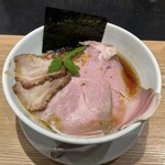 なにわ麺次郎 雅 - 特製地鶏だし醤油らーめん 1580円