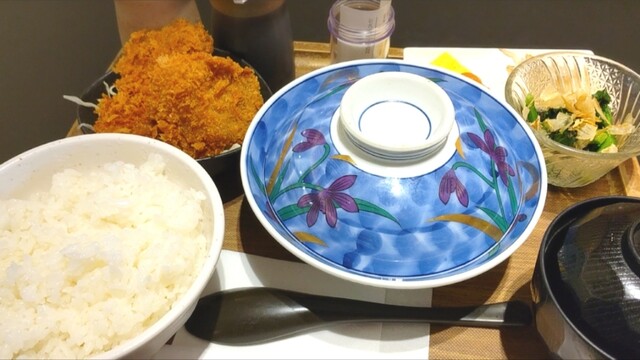 Teishokuya Jinbee Atsubetsu Ten