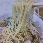 すみいお食事処 - 麺は中華麺