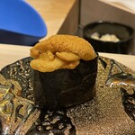 すし玲 - ウニ。
