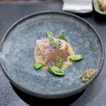 鮨処 海月 - ひらめキモあえ