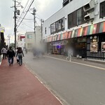 親子パンチ居酒屋店 - 新札幌駅横の通路