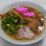 キャッスル - 令和7年6月 営業時間(17:30〜22:00)
中華そば 税込700円