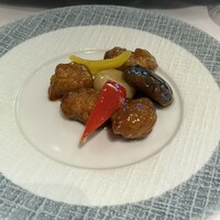 銀座アスター お茶の水賓館 - 黒豚の黒酢酢豚