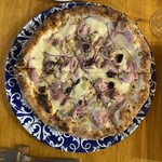 pizzeria kuroneko - 料理写真: