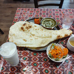 ナマステダワラギリ - 料理写真: