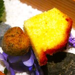 炭火焼きステーキ灰屋 - 小菓子