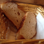 カフェ・デ・レイ - 自家製パン