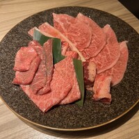 焼肉うしごろ 横浜店 - 