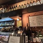 居酒屋鳥のぶ - 店内