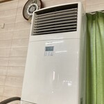 HUJRA HALAL FOOD & RESTAURANT - 強力クーラー