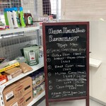 HUJRA HALAL FOOD & RESTAURANT - メニュー