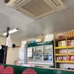 アルムスタファーマスジド - 物販棚