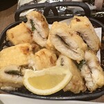 神蔵 - 鱧の梅肉挟み揚げ