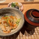 伯雲 - 一度揚げて油を抜いてある桜海老が最高でした