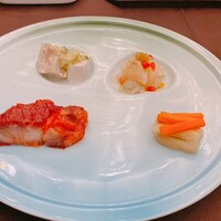 中国料理 桃花林 - 前菜の盛り合わせ