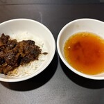 麺屋　たか - 追い飯（税込100円）煮バラを軟骨チャーシューに変更して貰いました