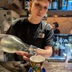 大正サロン 髭とボヰン - 