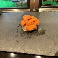 築地青空三代目 大名古屋ビルヂング店 - うに