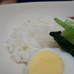 バシャヤカフェ - 野菜カレーは普通の米です