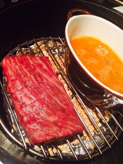 Nakameguro Kunsei Apa-Tomento - ダッチオーブンにてその場で燻製します☆口いっぱいに広がる燻製。一度食べたら忘れられない味に間違え無し！！ぜひお召し上がり下さい♪
