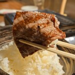 焼肉 笑 - 