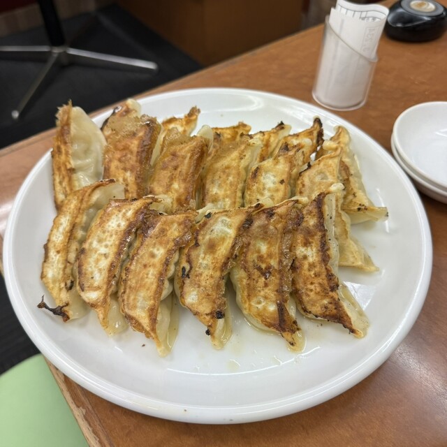 よっしゃんです。 Gyoza no Osho Oosakashiaebnoku Nishitanabe Ten - Nishitanabe