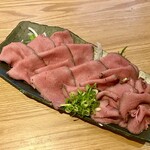 肉のツクモ - 