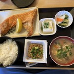 なか里 - 鮭焼魚定食　950円