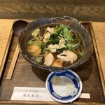 304382804 - とり南うどん　税込850円　　　　　　　　　　　　　ひもかわうどん麺に変更　＋税込200円