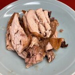 新珍味 - 蒸し鶏さんでーす。③