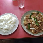 雄華 - 肉野菜炒め＋ライス