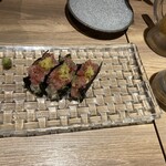 平尾 焼き鳥 肉寿司 にく串や - 