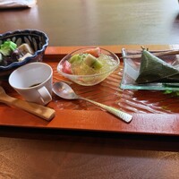 韻松亭 - 