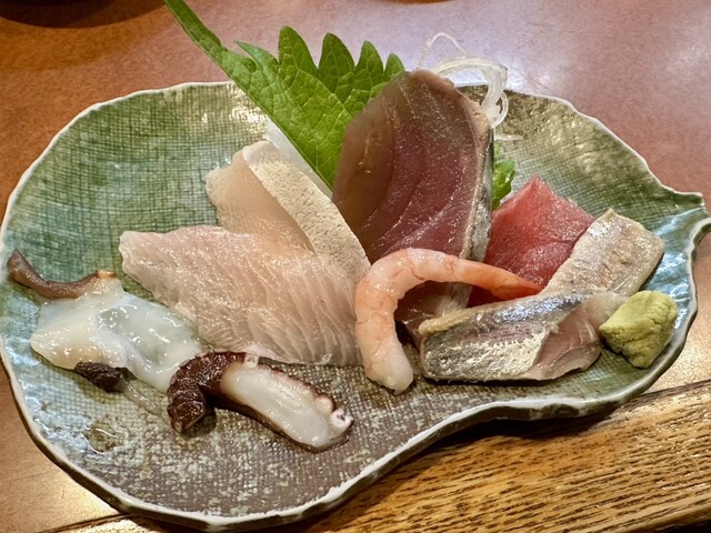 魚しん （うおしん） - 西太子堂/寿司 | 食べログ