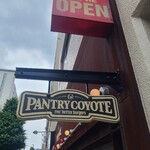 パントリー コヨーテ - 