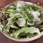 Hecho en Paraiso - セットのサラダ