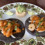 Hecho en Paraiso - タコス(エビ)