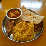 インディアン・レストラン　ロタ - バングラデシュカレーセット
