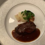 シェフ植田 - 和牛ほほ肉の赤ワイン煮　わたしチョイスのメイン