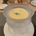 シェフ植田 - とうもろこしの冷製スープ