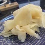 南房総 やまと寿司 - 以前のペロペロ薄切り半乾きでなく普通の厚さでしっとりとなってガリが美味しなった