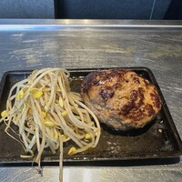 鉄板和食とワイン 萬鉄 - 