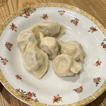 中国小麦粉料理専門店恵泉 - 水餃子