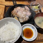 豚ステーキ　十一 - 