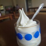 晩成温泉 - ソフトクリームハーフ
