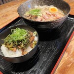 MARU龍 - 佐世保豚骨らーめんと豚たかな丼です。